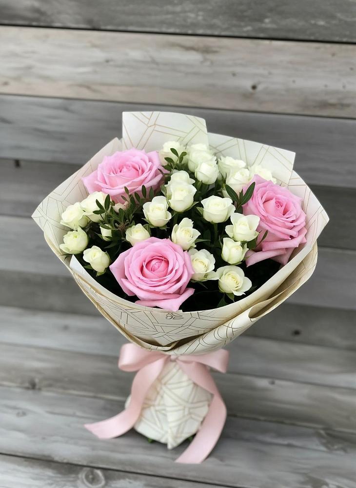 Букет цветов из: Розы в Калниболотской