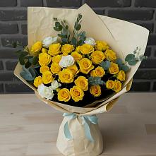 Букет цветов из:  Розы в Калниболотской