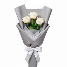 Букет 3 белые розы #REPLACE_PRED# Калниболотской
