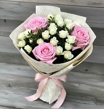 Букет цветов из:  Розы в Калниболотской