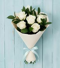 Букет цветов из:  Розы в Калниболотской