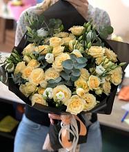 Букет цветов из:  Розы и Лизиантусы #REPLACE_PRED# Калниболотской