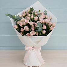 Букет цветов из:  Розы в Калниболотской