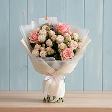Букет цветов из:  Розы в Калниболотской