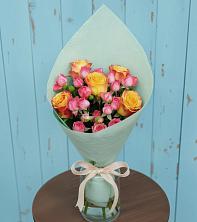 Букет цветов из:  Розы в Калниболотской